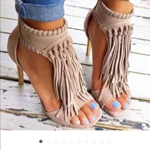 Nude fringe heels